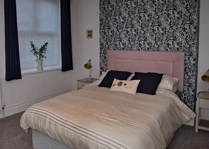 דירה Sands Holidays וויטבי