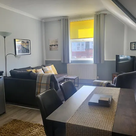 Sands Holidays ويتبي